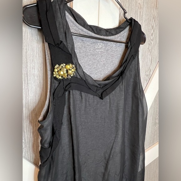 267. Ann Taylor Loft Womens Black Sleeveless Round Neck Beaded Tank Top Size M - Picture 3 of 7
